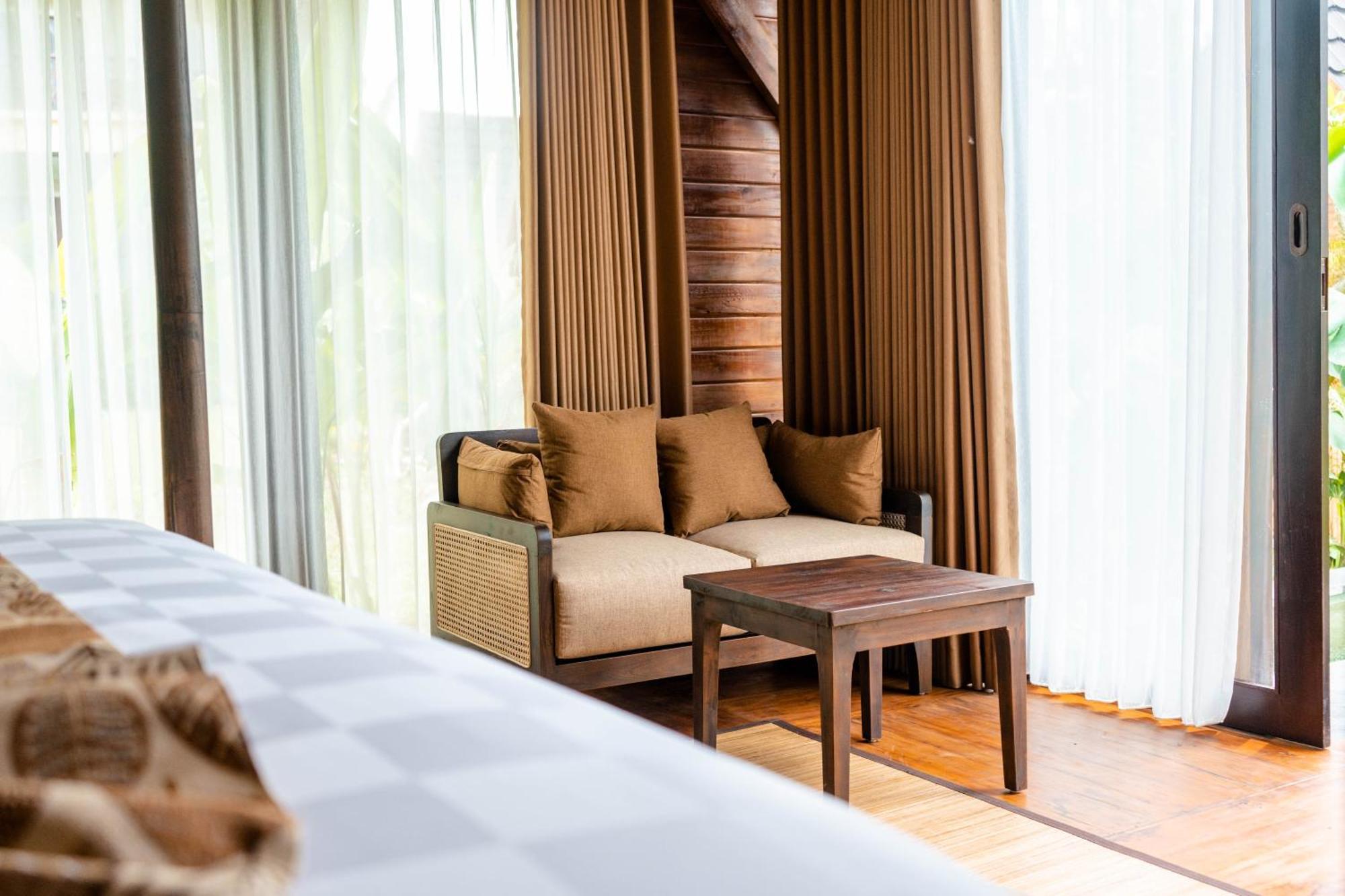 Wadari Retreat Villa Ubud Exterior photo
