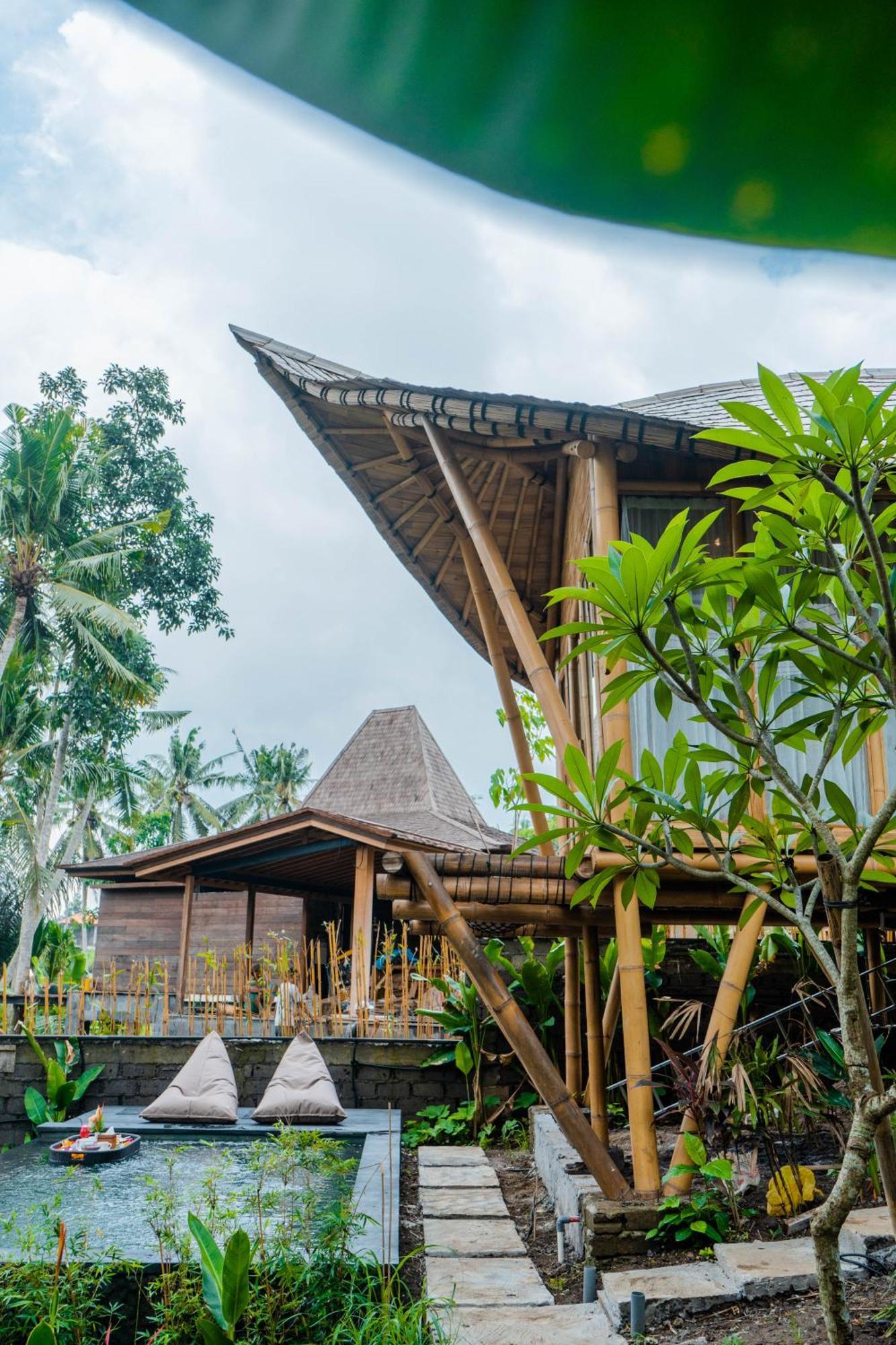 Wadari Retreat Villa Ubud Exterior photo